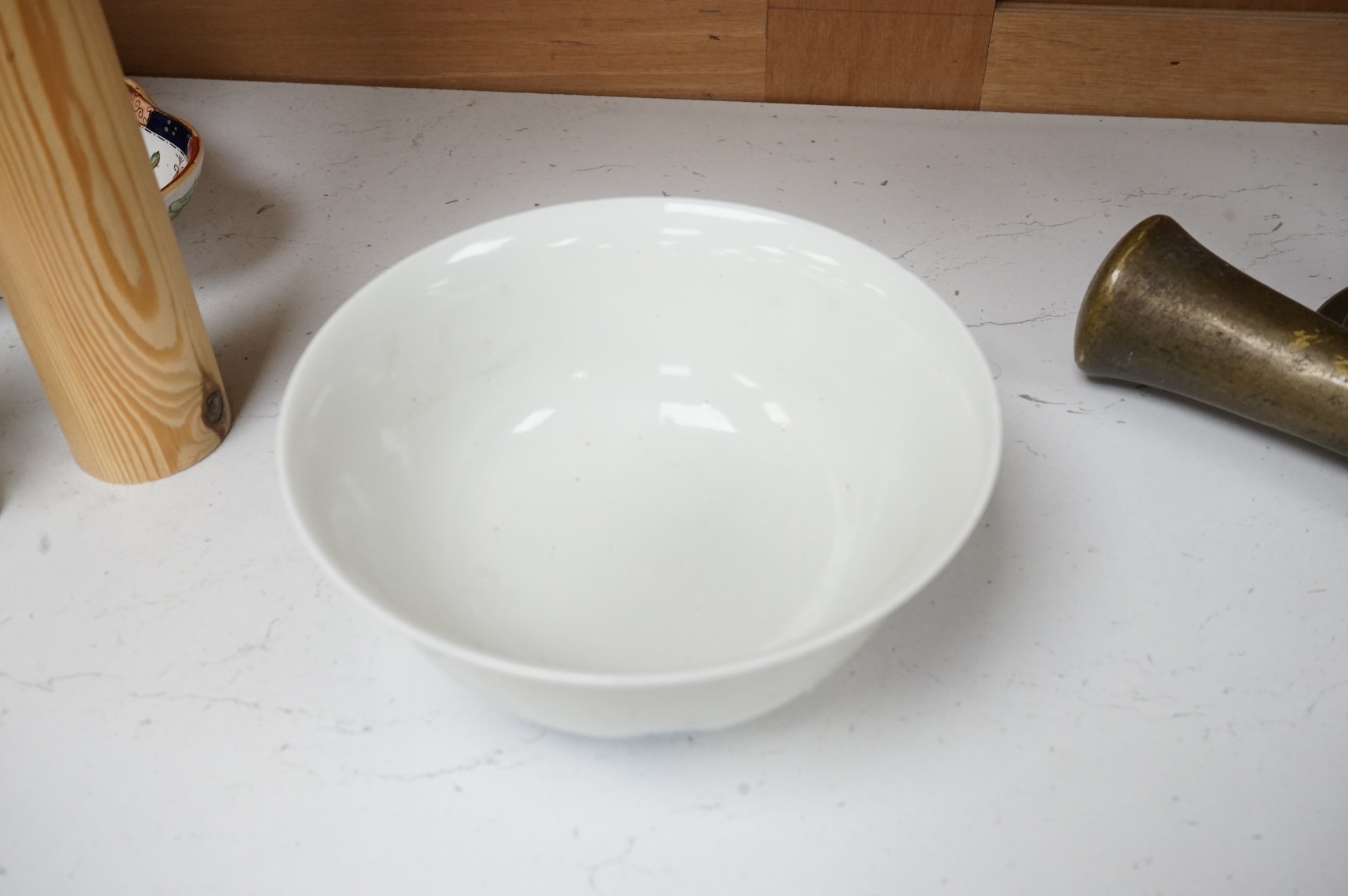 A Chinese blue and white bowl, decorated with flowers and birds, 14.5cm in diameter
